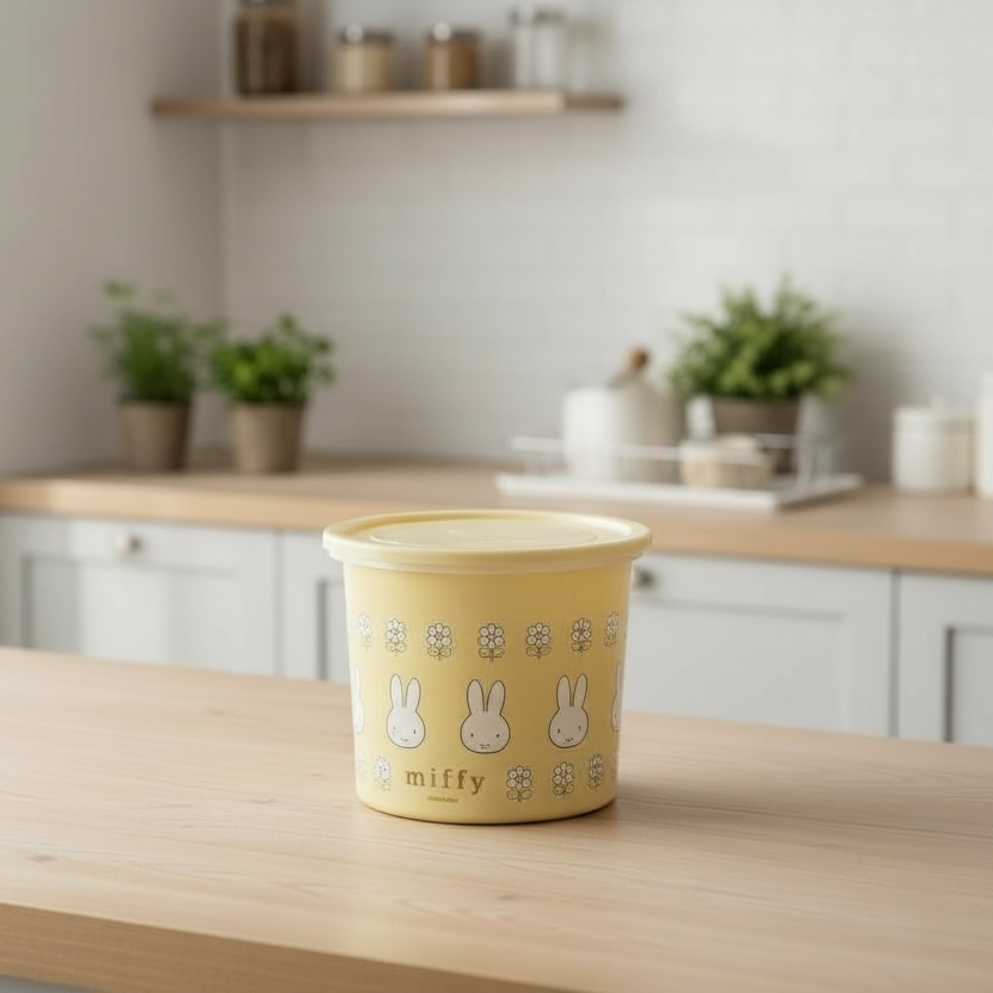 Miffy One-Touch Airtight Container