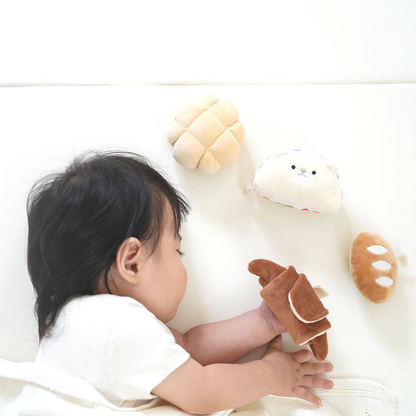 Mochitto Freshly Baked Bread Rattle Set