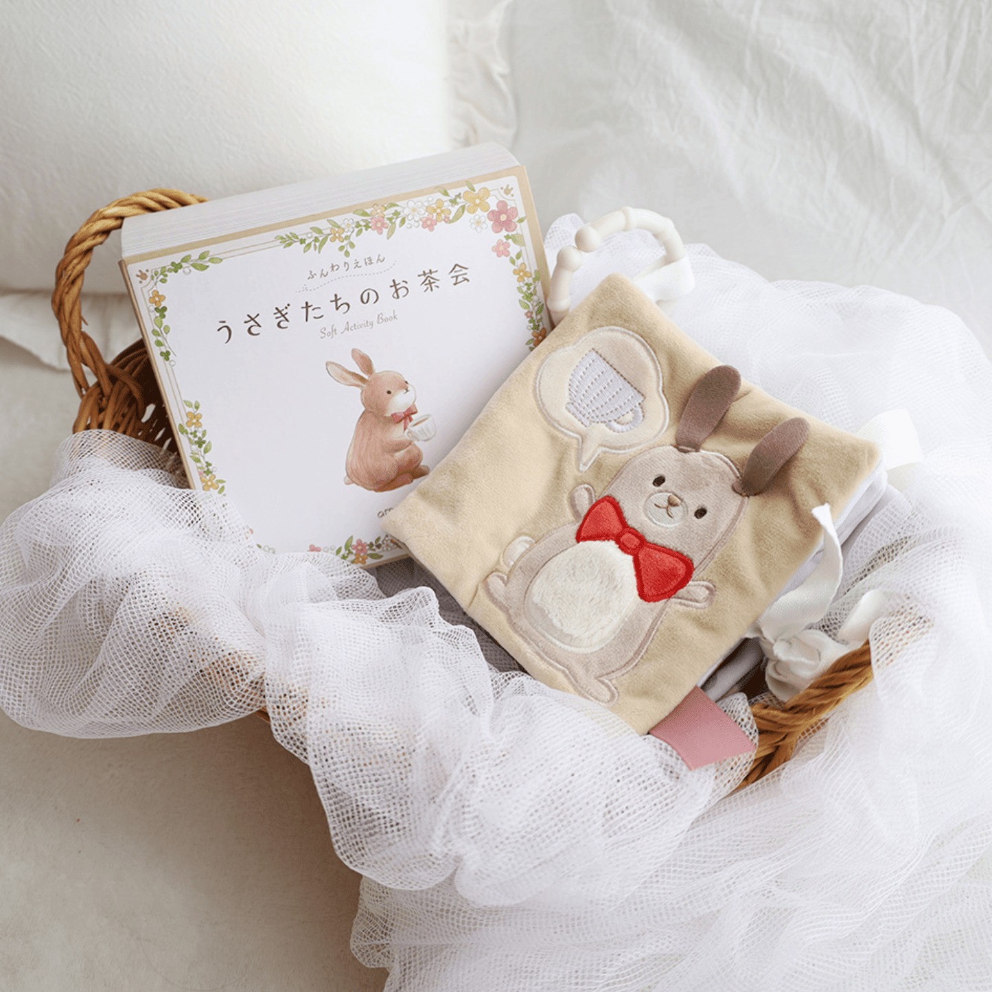 The Fluffy Book Series - Tea Party for Rabbits